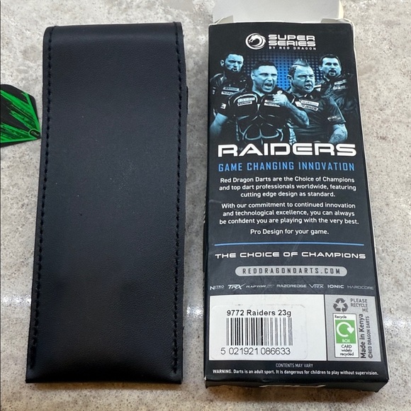 Redragon Darts Set with Flights. New in box - Picture 3 of 3
